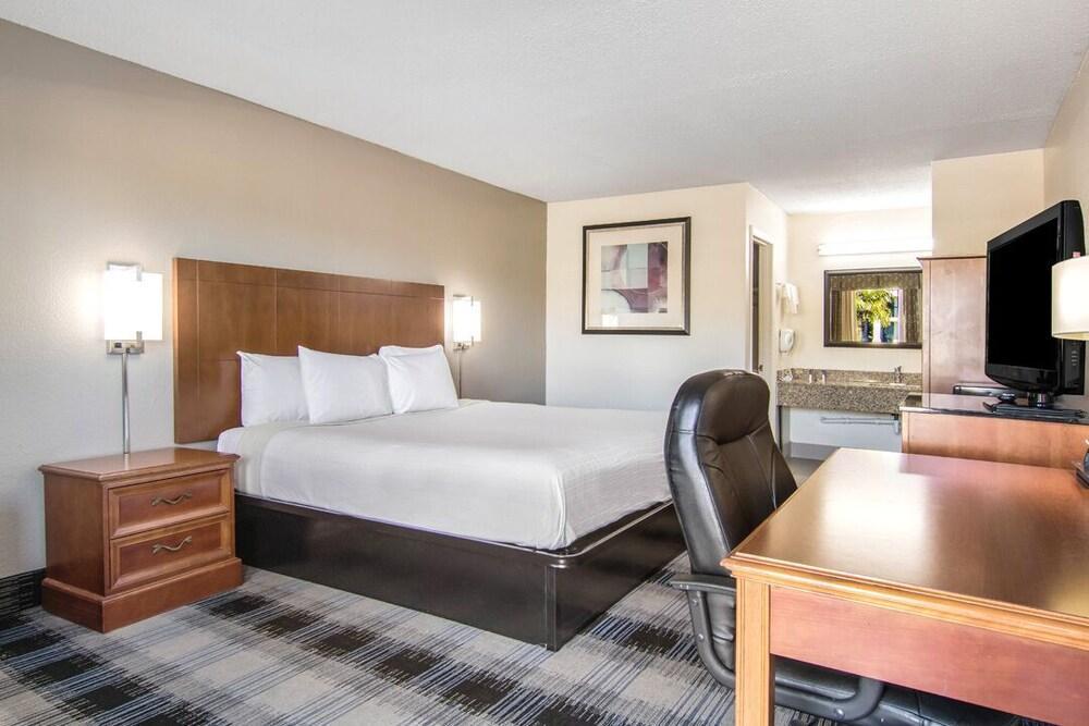 Motel 6 Harrisburg Pa Near Pa Expo Center 外观 照片